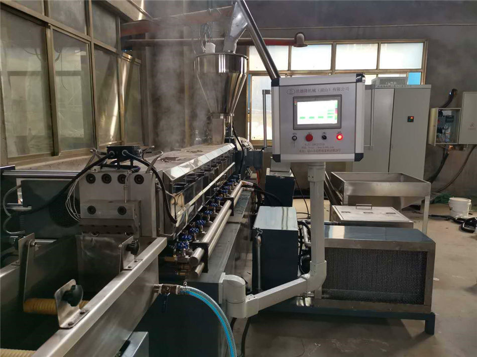 PP熔噴料造粒機(jī)_PP熔噴料造粒機(jī)_玖德隆機(jī)械有限公司